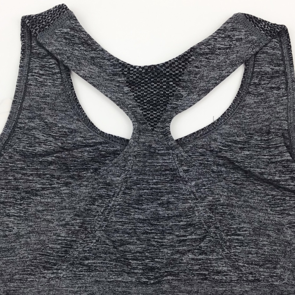 Seamless Sports Bra - Picture 7 of 7